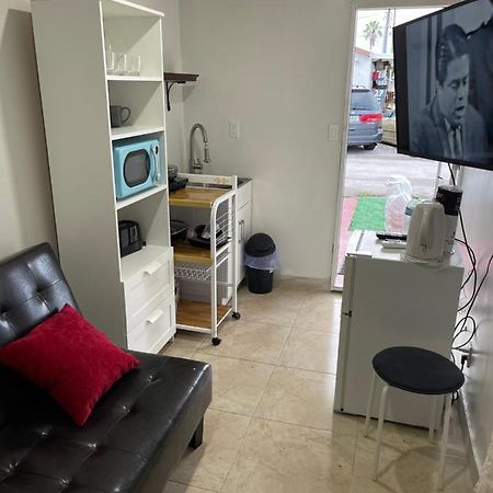 Beautiful Mobile Home In Hallandale Beach Exterior foto